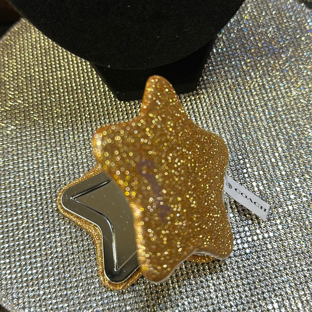 ❣️5/$25 Coach Gold mirror   🆕 - Picture 3 of 4